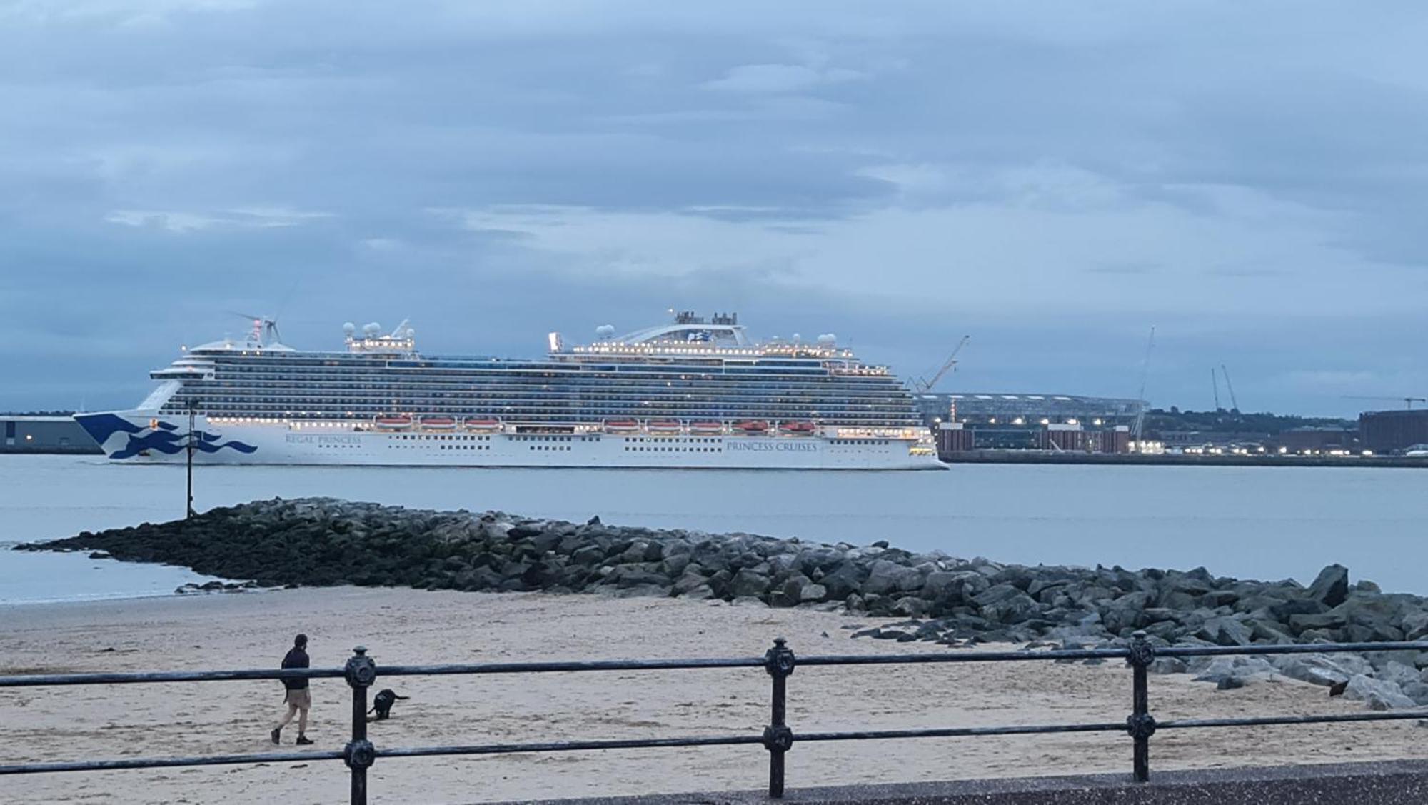 Sea-Quinn Views Wallasey Exterior foto
